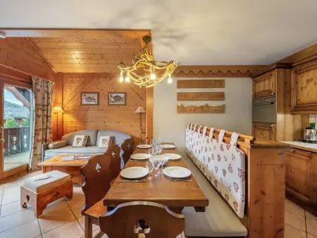 Location appartement à Méribel, Duplex lumineux avec accès piscine et animaux admis