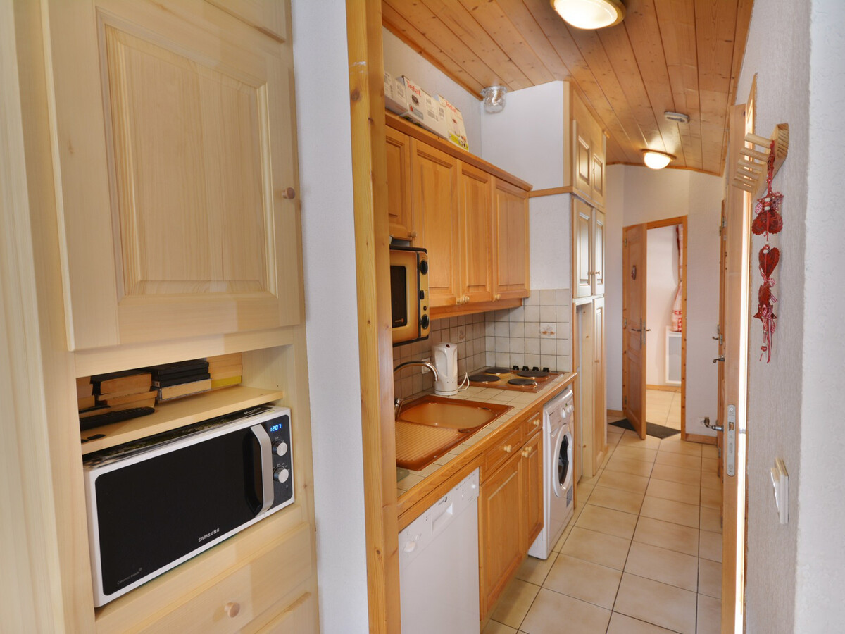 Charmant studio avec cabines, proche navettes, balcon, parking, bienvenue à Morzine - Photo 3