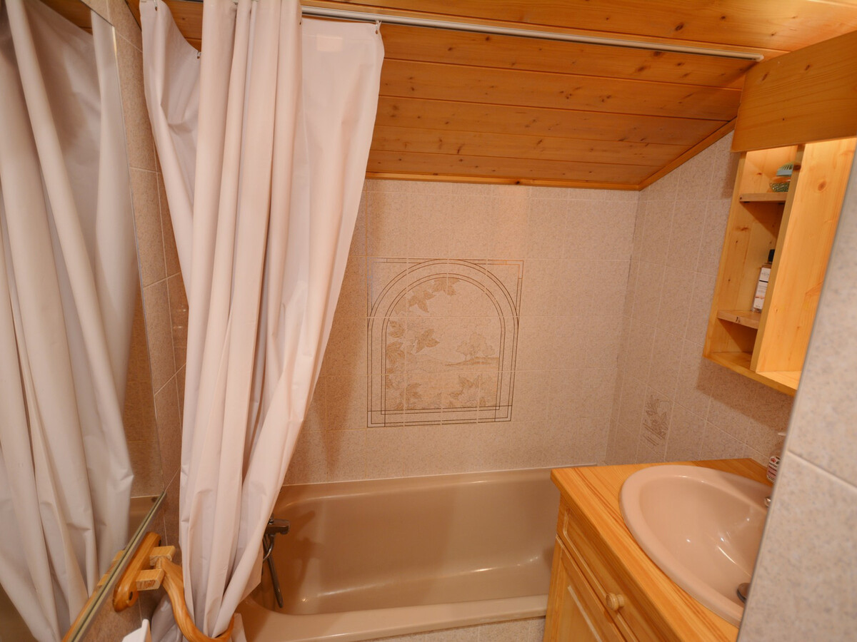 Charmant studio avec cabines, proche navettes, balcon, parking, bienvenue à Morzine - Photo 7