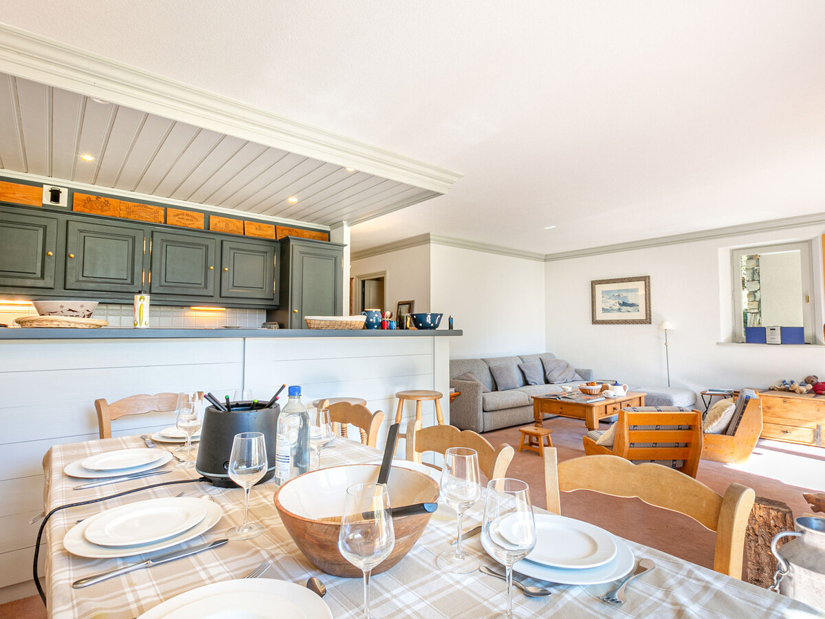 Appartement 6 pers. avec cheminée et terrasse Sud à Val-d'Isère - Photo 4