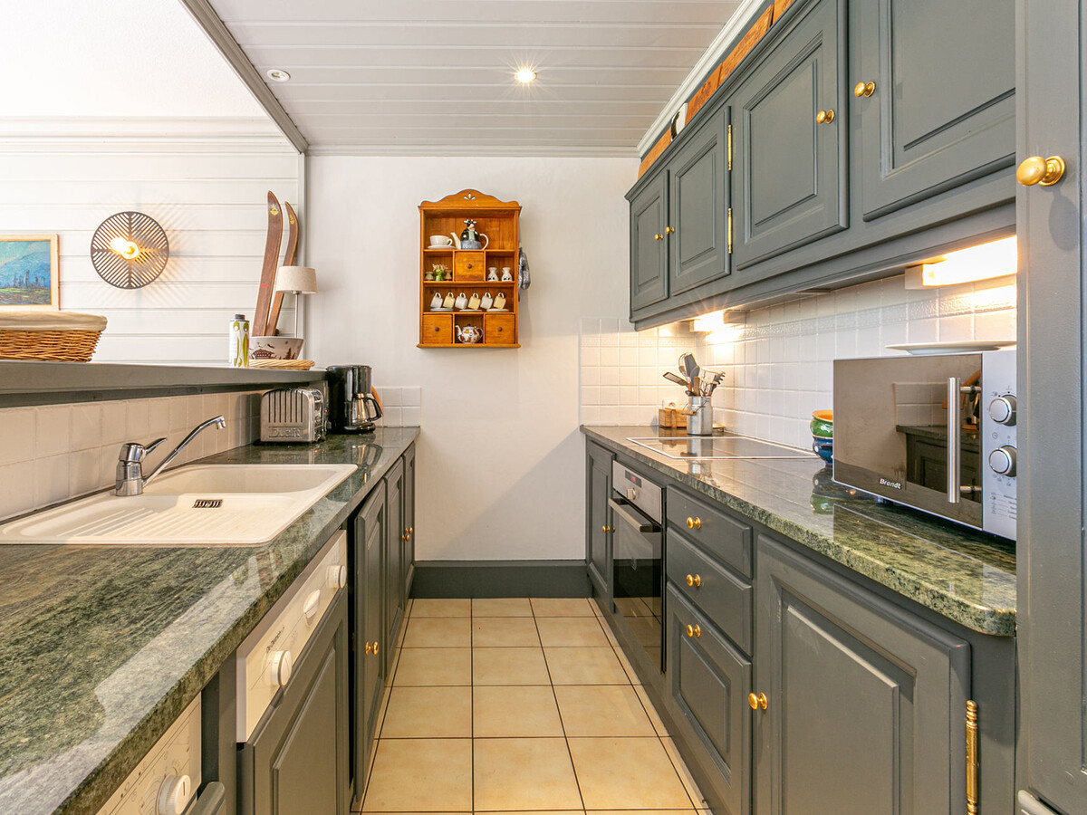 Appartement 6 pers. avec cheminée et terrasse Sud à Val-d'Isère - Photo 5