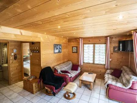 Location appartement à Châtel, Chalet spacieux à Châtel - 3 chambres, 9 personnes, parking dispo