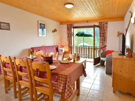 Location appartement à Châtel, Appartement confortable à Châtel, 7 pers, parking, balcon