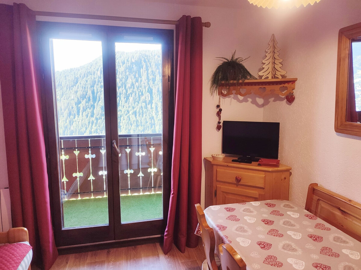 Studio 22 m² pour 3 à Châtel, balcon et parking - Photo 3