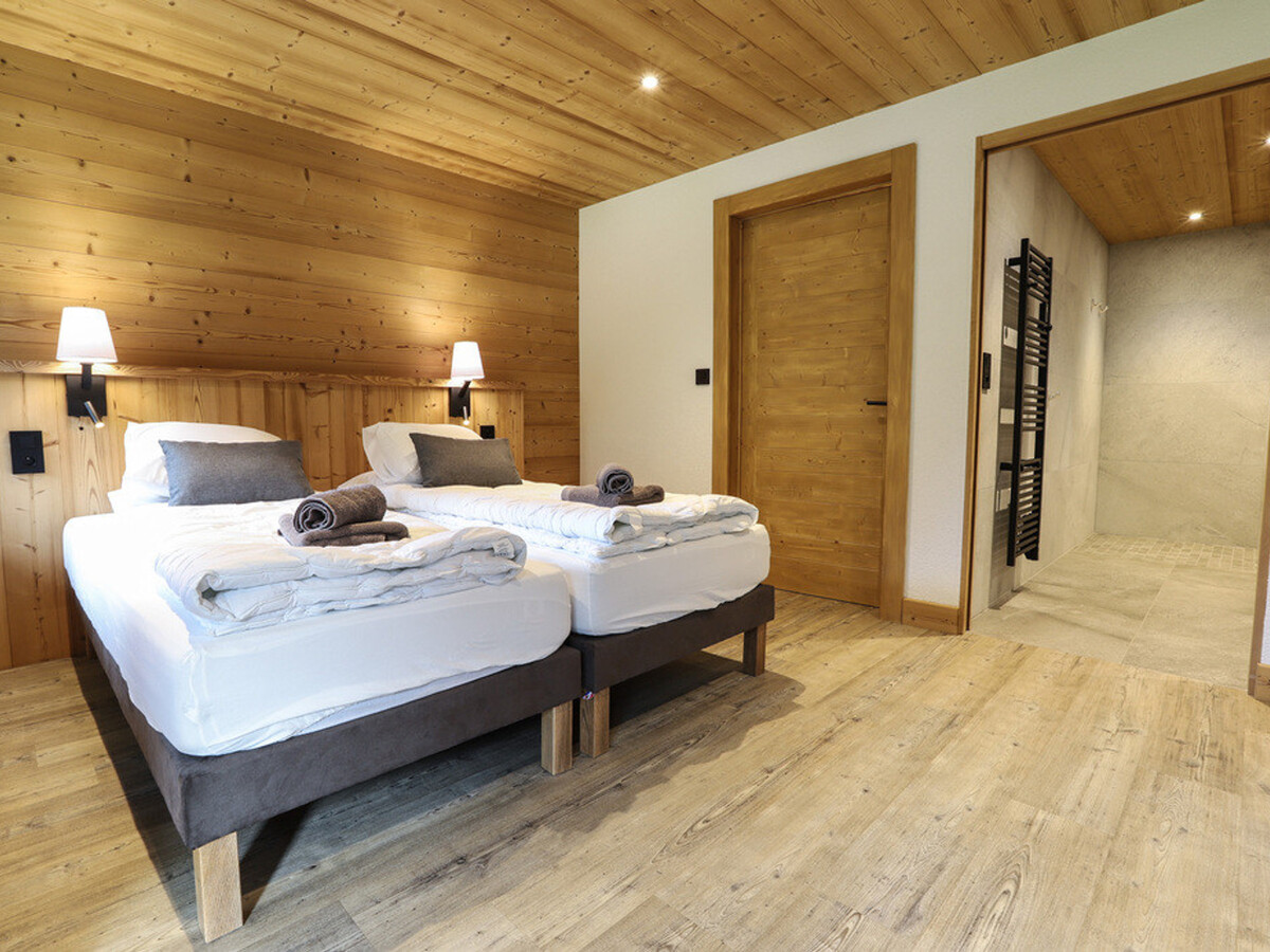 Appartement Les Seracs : duplex 6 chambres, sauna & jacuzzi - Photo 9