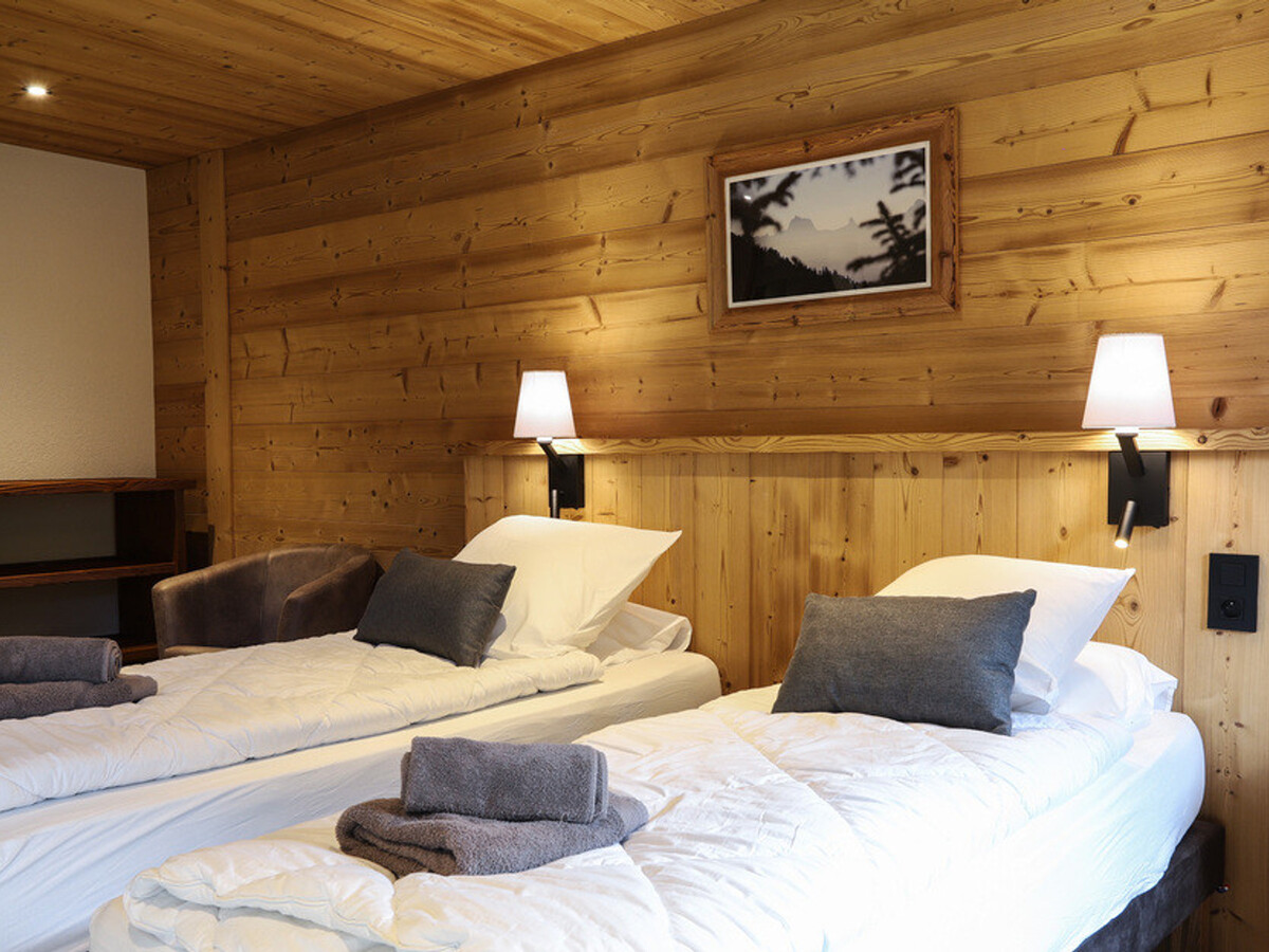 Appartement Les Seracs : duplex 6 chambres, sauna & jacuzzi - Photo 10