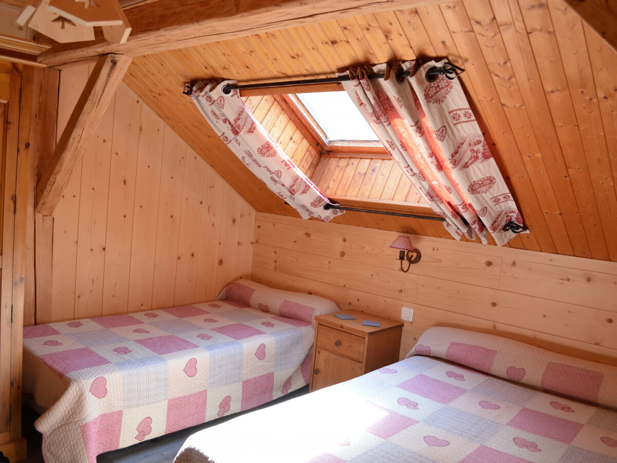 Chalet Les Pivottes : 2 chambres, 50 m², accès skis - Photo 7