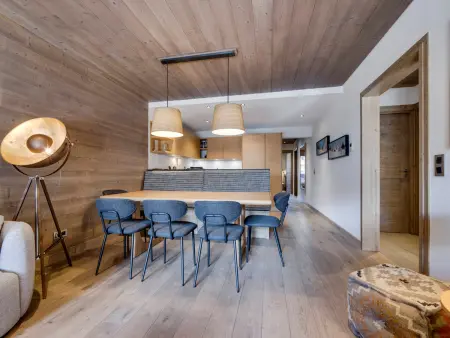 Appartement 4 pièces 110m² Val-d'Isère, 350m du centre : photo 11