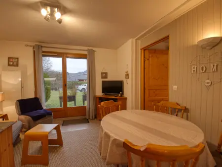 Appartement rénové 4 pers, ski-bus, terrasse montagne : photo 2