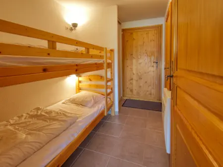 Appartement rénové 4 pers, ski-bus, terrasse montagne : photo 7