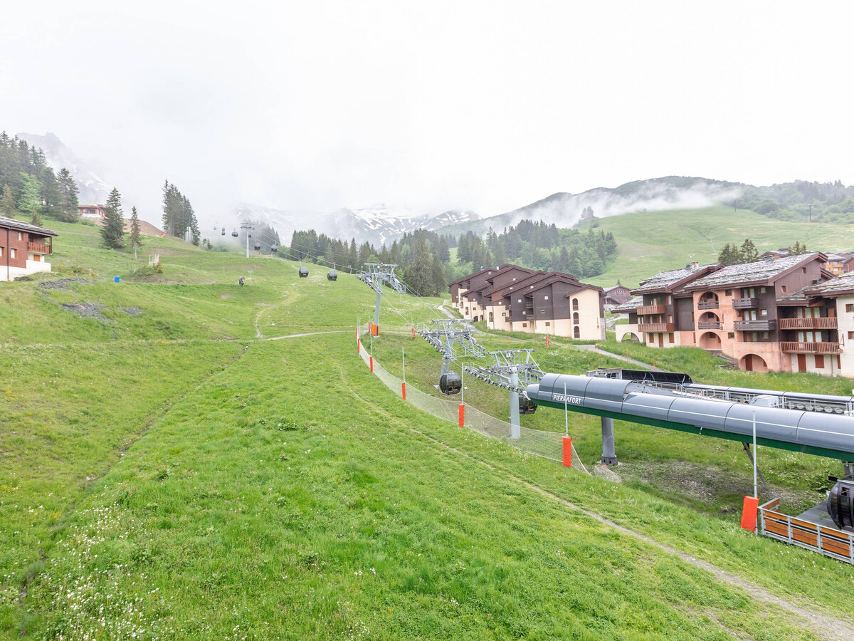 Duplex rénové skis aux pieds, animaux admis à Valmorel - Photo 11