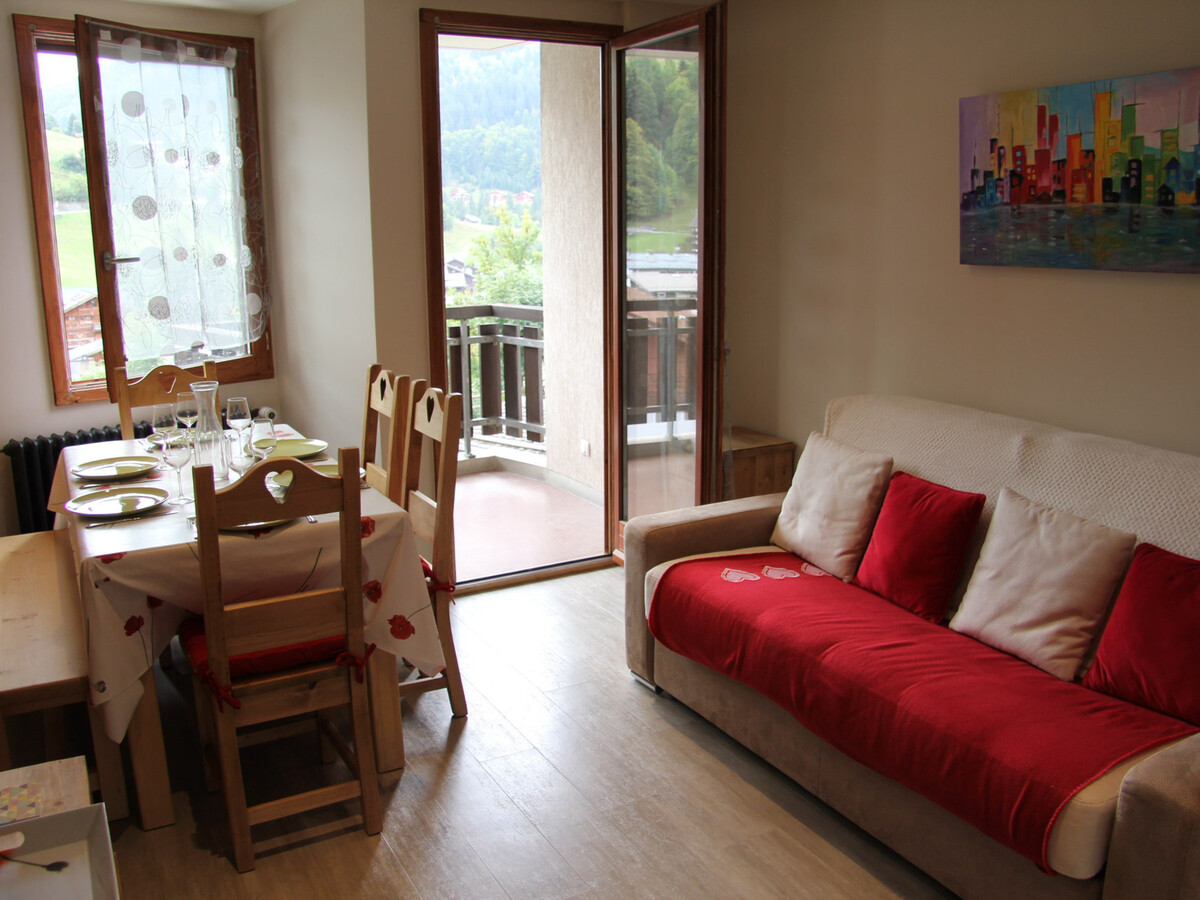 Appartement 2 chambres balcons sud, centre La Clusaz - Photo 2