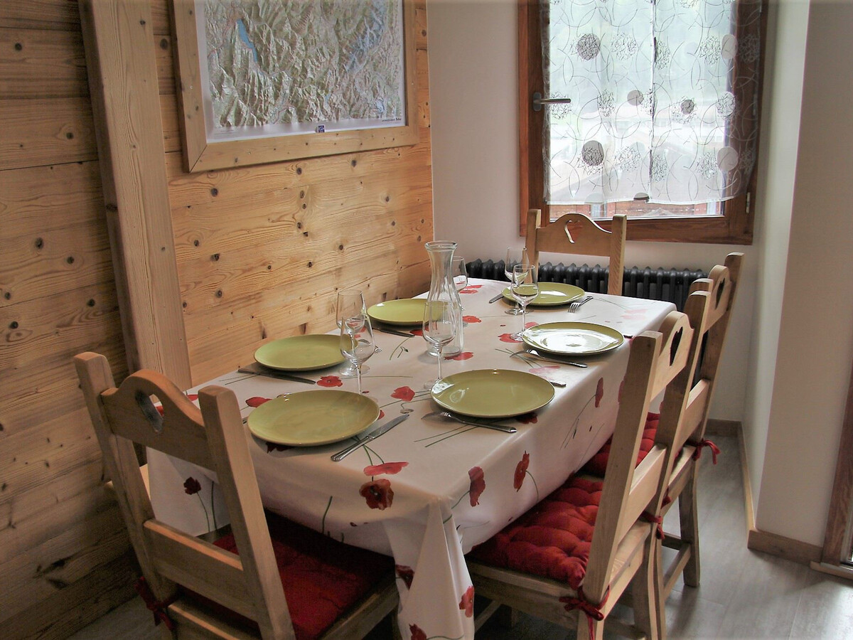 Appartement 2 chambres balcons sud, centre La Clusaz - Photo 3