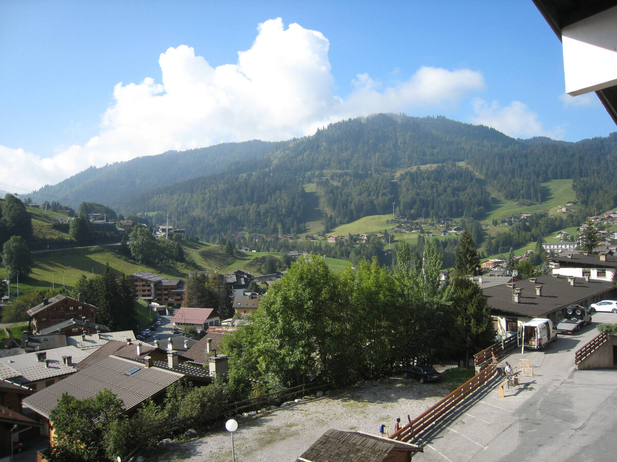 Appartement 2 chambres balcons sud, centre La Clusaz - Photo 15