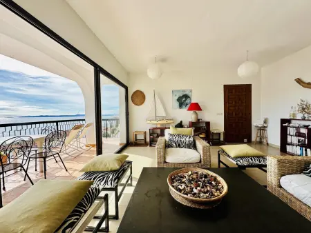 Appartement à Roses avec terrasse, vue et garage privé : photo 10