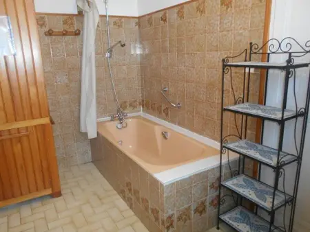 Appartement 5 pièces 9 pers à Cauterets, balcon sud, près télécabine : photo 12