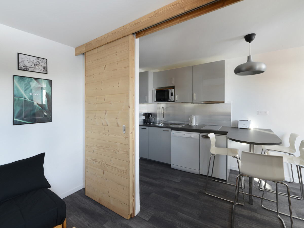 Studio rénové 4 personnes, balcon vue pistes - Photo 2
