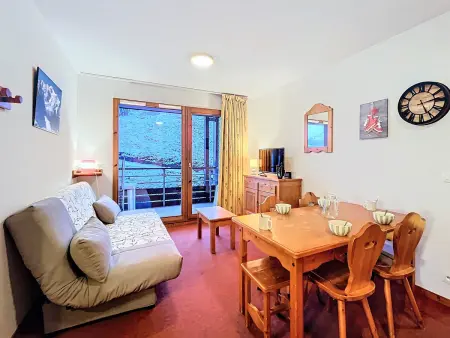T3 40 m² balcon sud, piscine chauffée incluse : photo 2