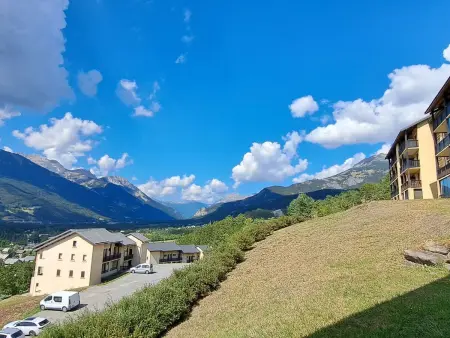 Mini T2 balcon plein sud à Barcelonnette : photo 10