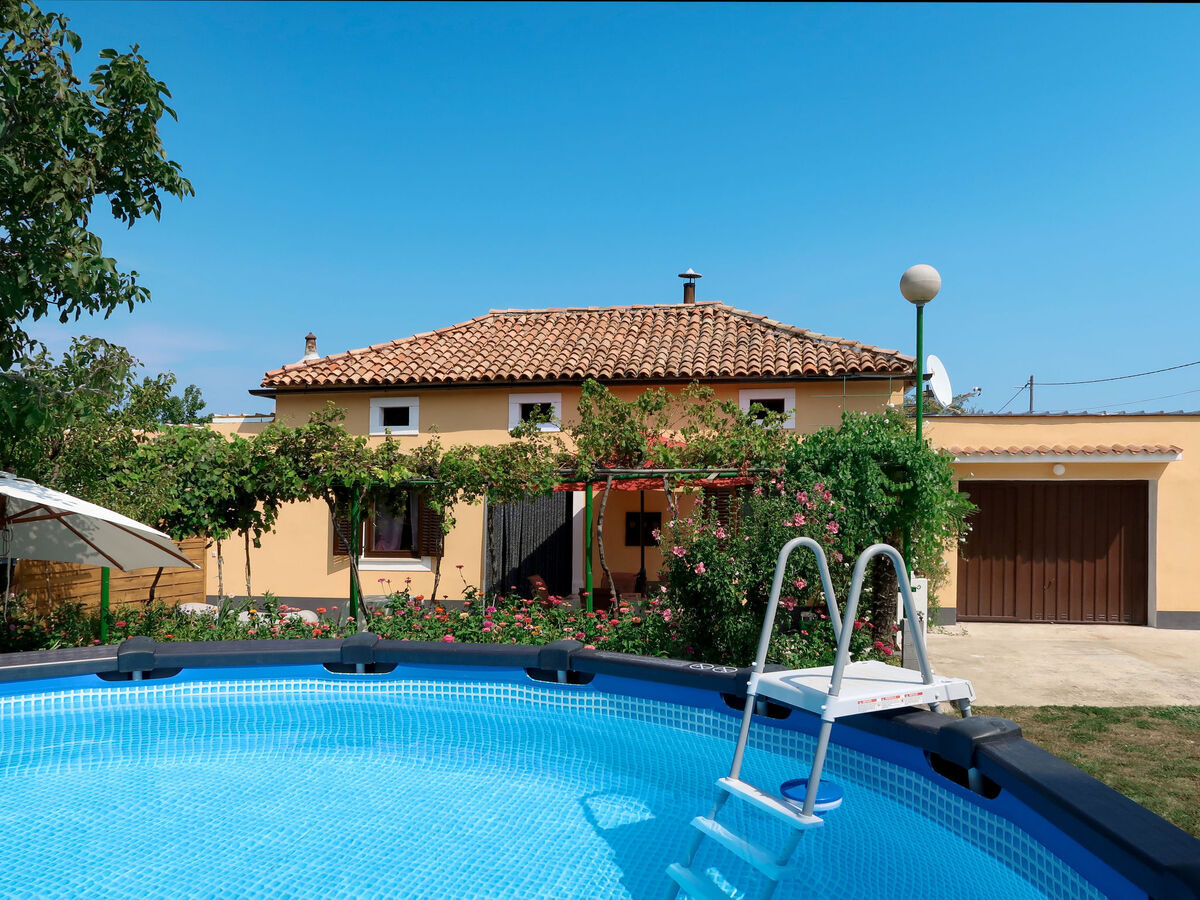 Maison Ariana avec piscine privée à Rakalj - Photo 1