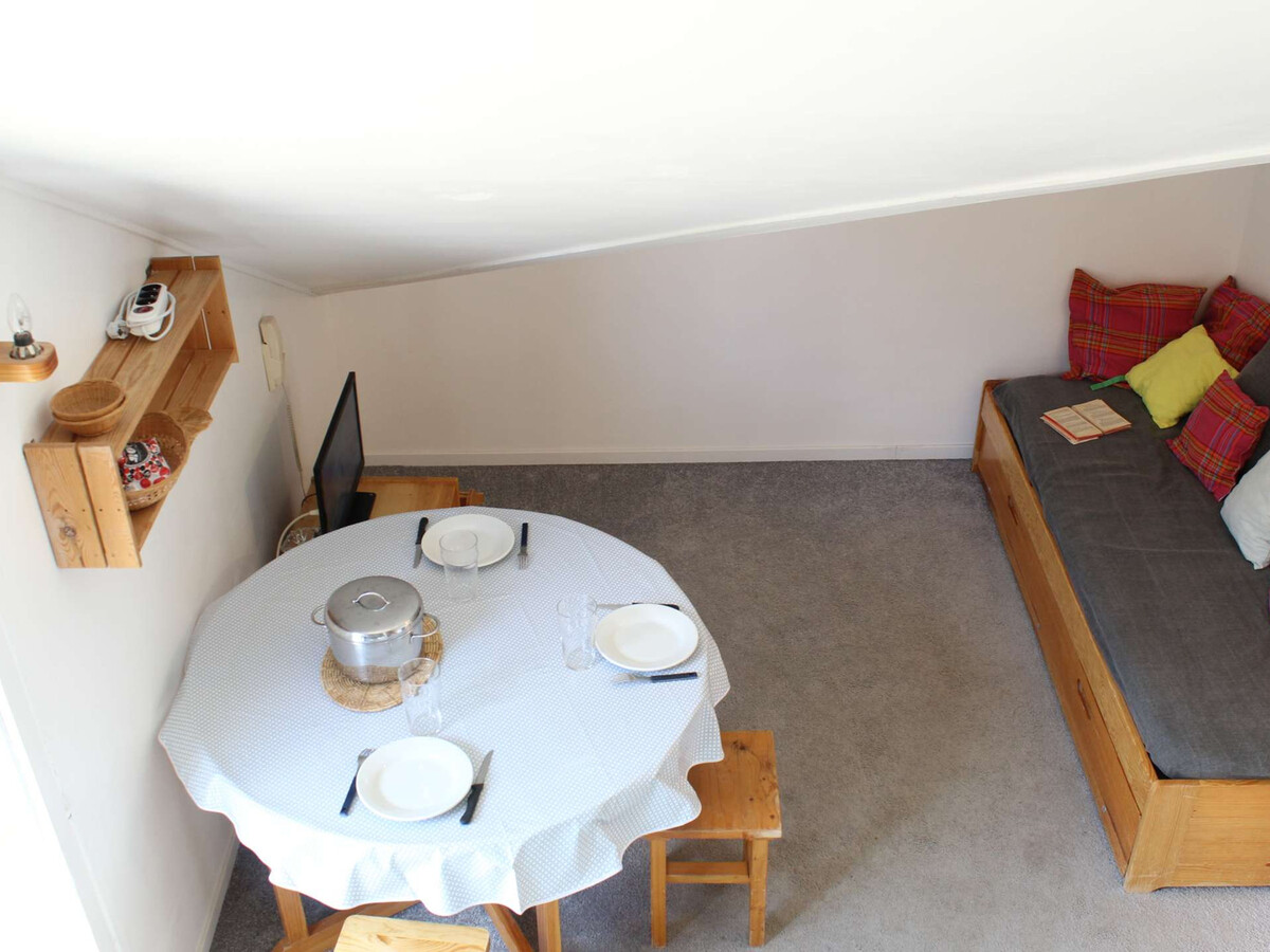 Studio mezzanine 4 pers à Risoul, balcon Est, animaux ok - Photo 11
