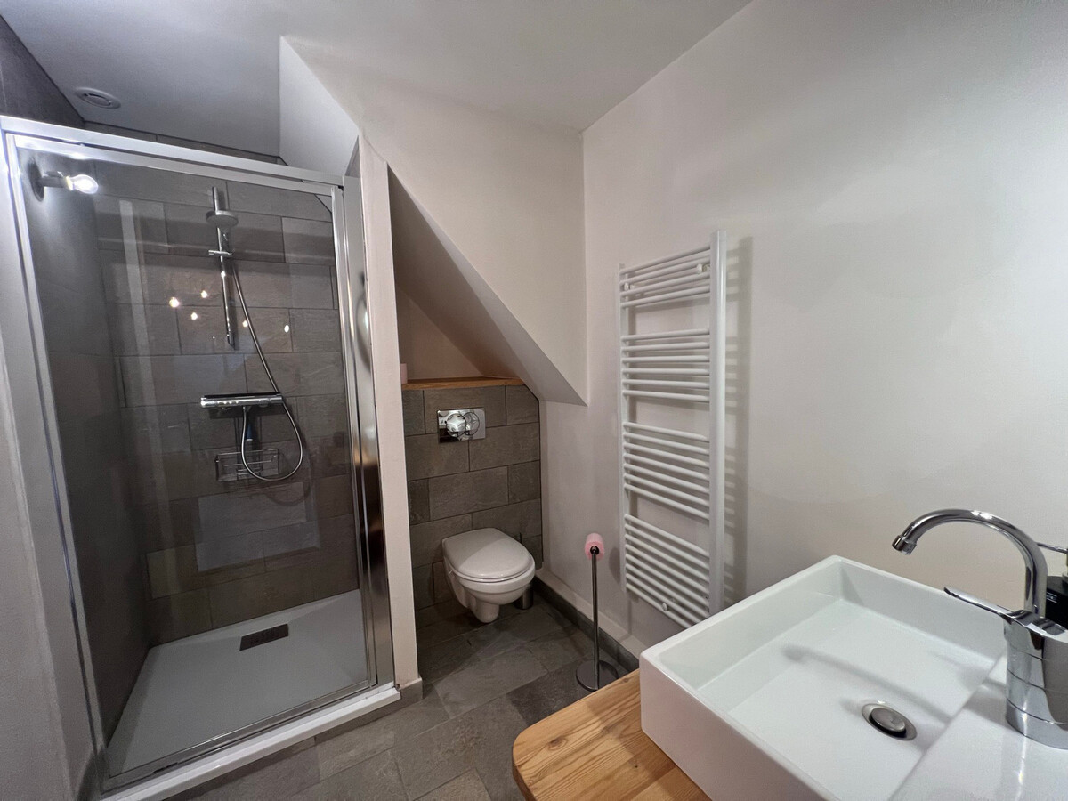 Appartement 78m² centre village Monêtier, 4 chambres Wifi - Photo 10