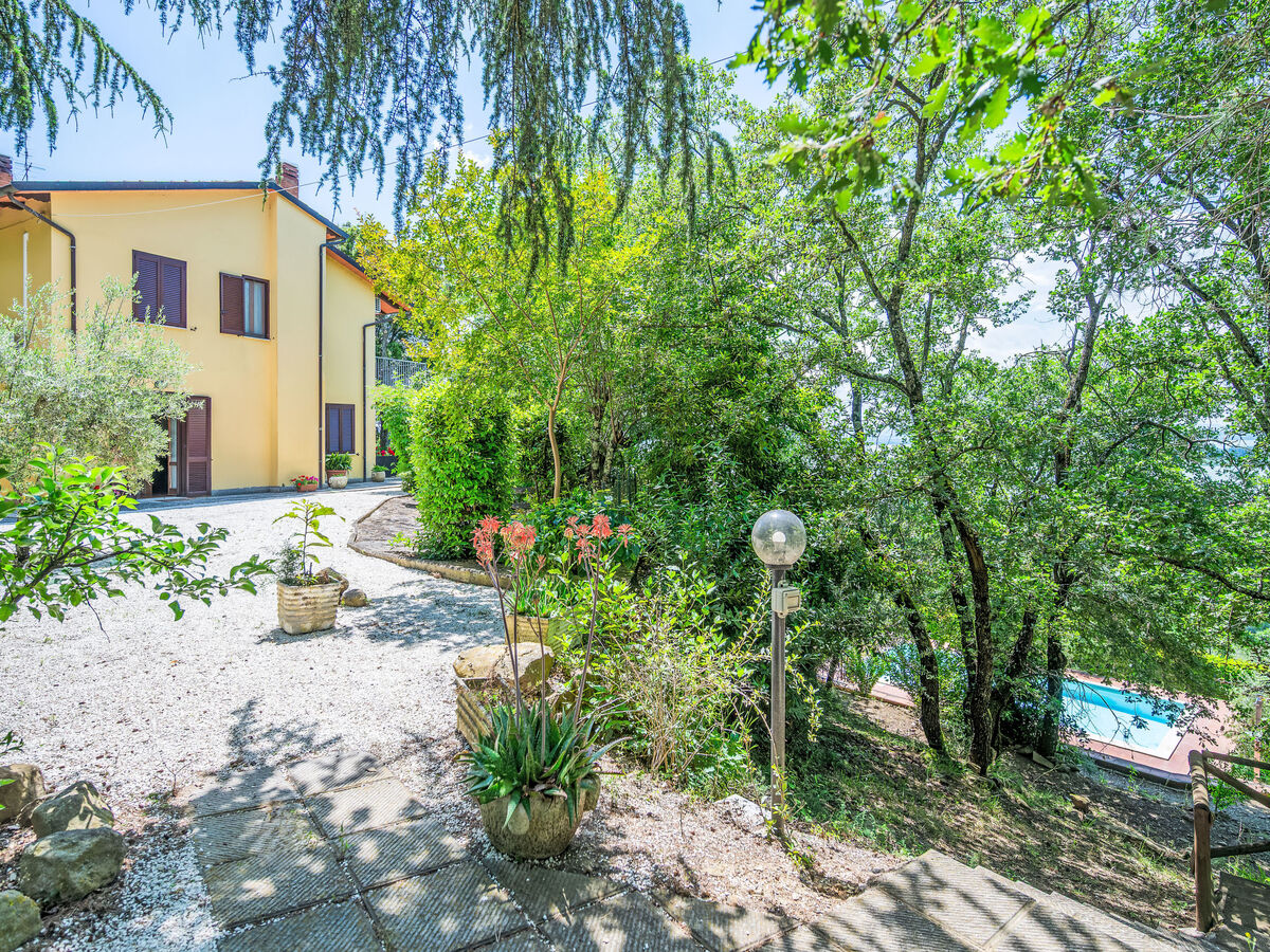 Maison Mariani, 4 chambres avec piscine et vue lac - Photo 1