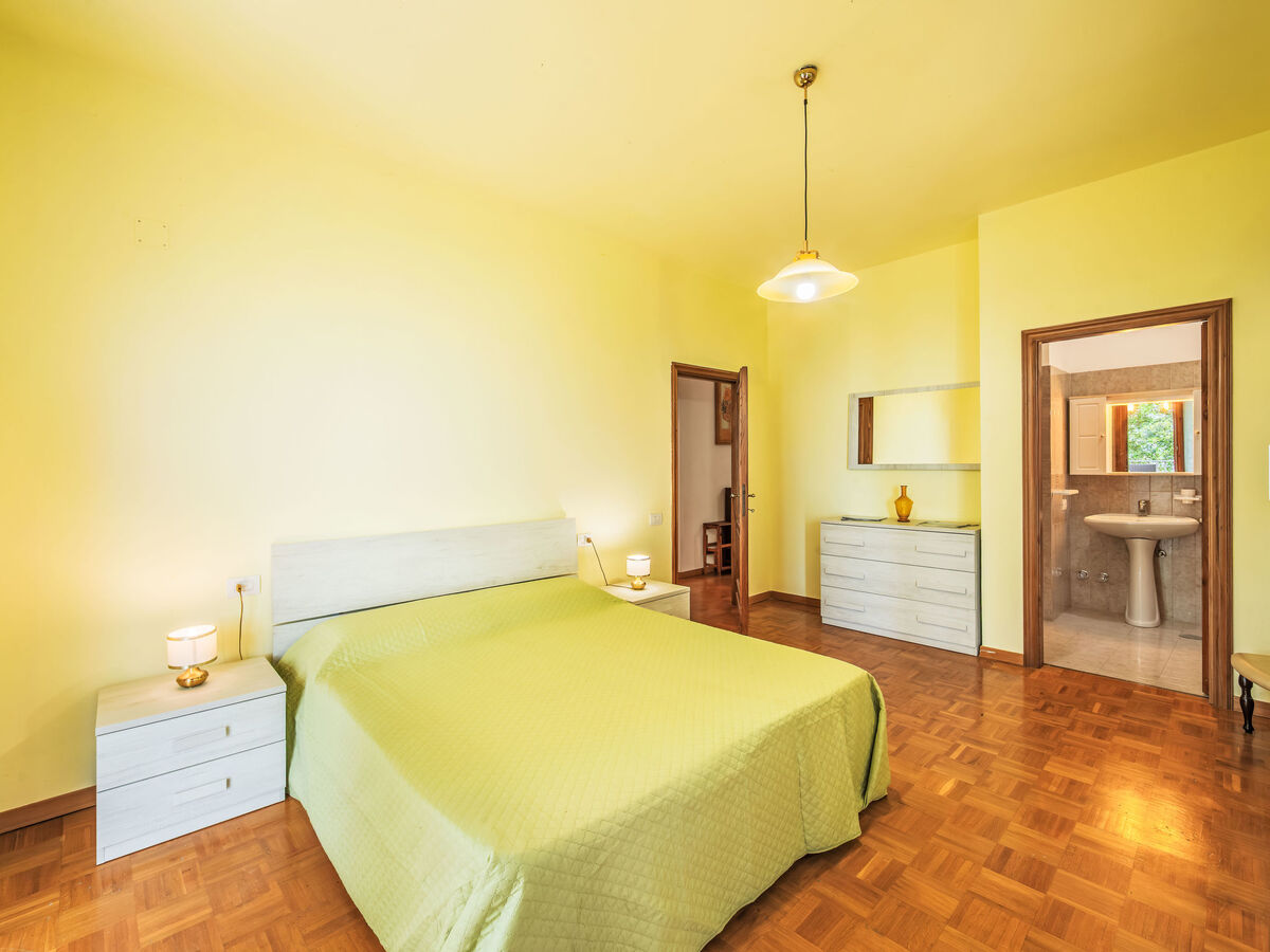 Maison Mariani, 4 chambres avec piscine et vue lac - Photo 14
