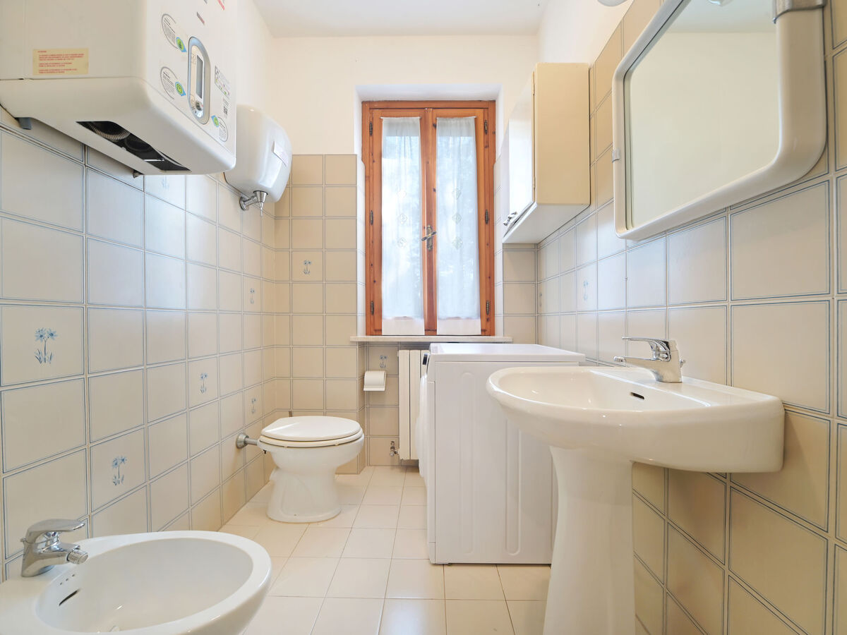Maison Mariani, 4 chambres avec piscine et vue lac - Photo 24