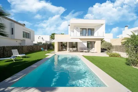 Location maison à Entrenaranjos, Orihuela, Maison élégante avec piscine