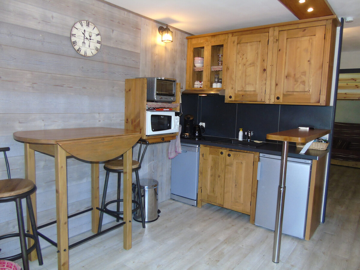 Appartement 2 pièces avec balcon et parking à Châtel - Photo 2