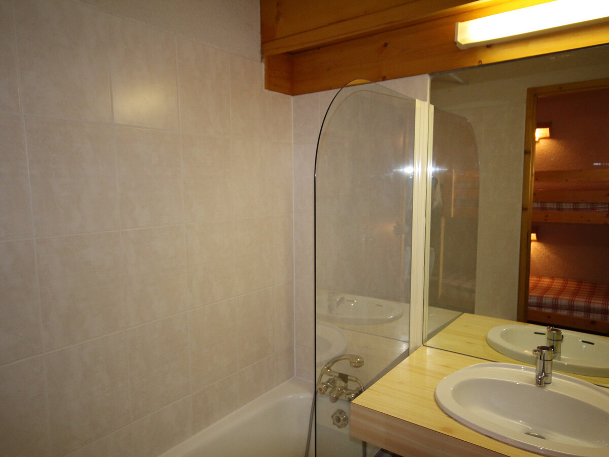 Studio cabine 5 pers aux Saisies, balcon sud vue pistes - Photo 3