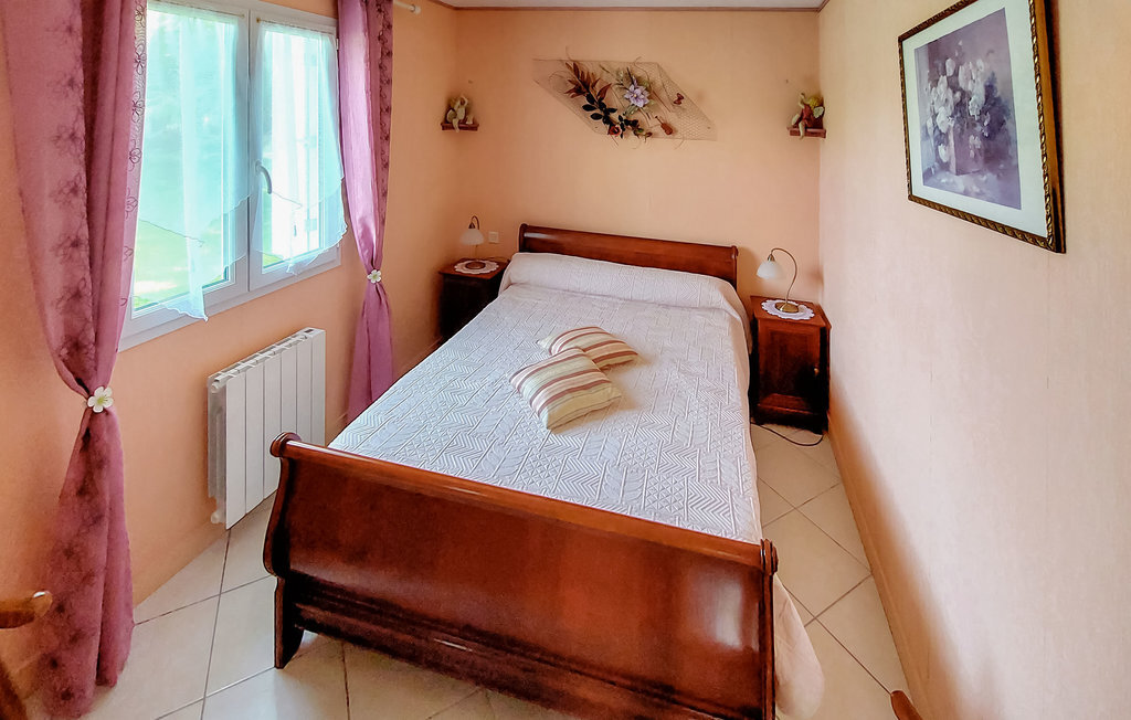 Maison pierre 50m² avec grand jardin à Souvigne - Photo 17
