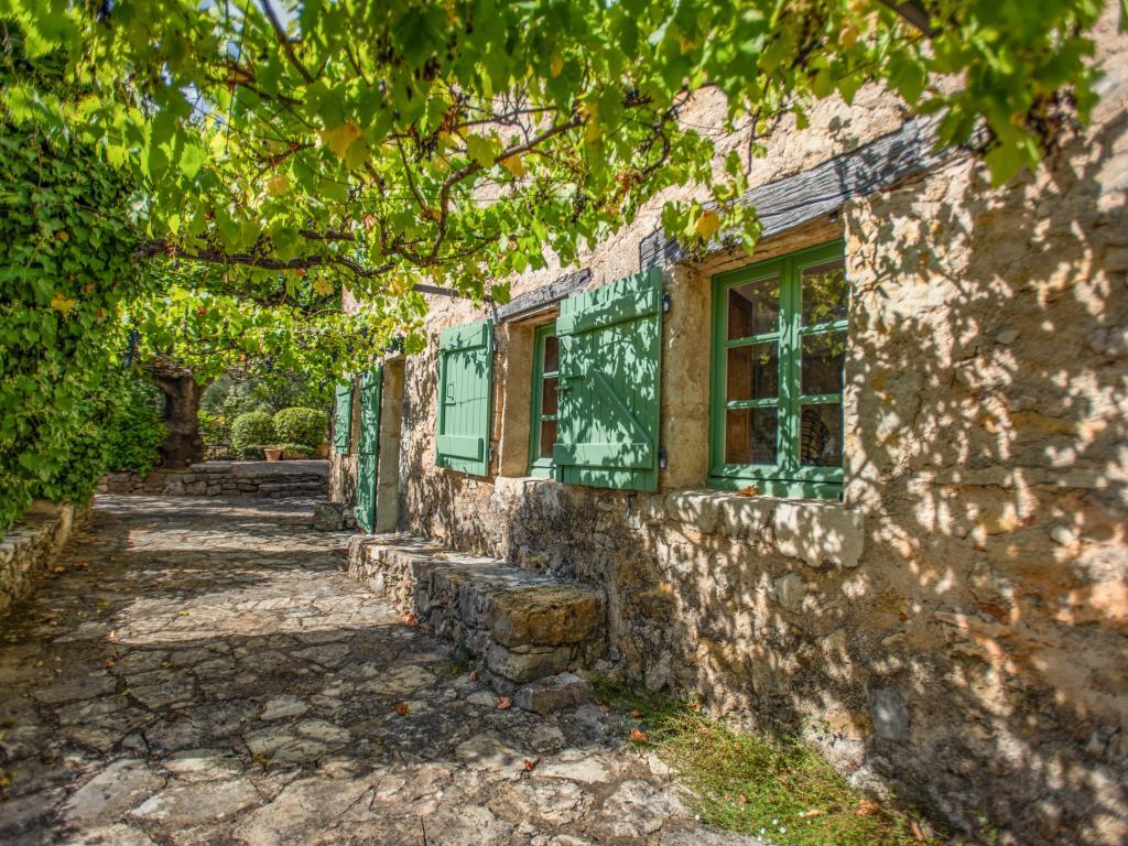 Villa Le Mas dormant en pierre, 4 chambres et piscine à Fayence - Photo 5