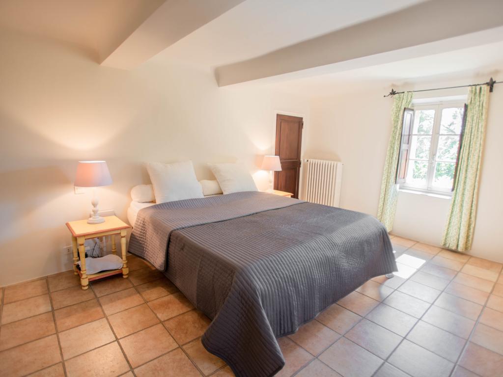 Villa Le Mas dormant en pierre, 4 chambres et piscine à Fayence - Photo 18