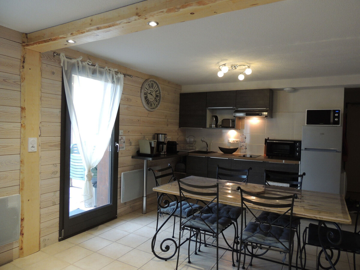 Studio 6 personnes à Valloire, terrasse et parking - Photo 2