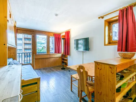 Location appartement à Val d'Isère, Studio agréable avec parking, skis aux pieds au cœur du village de Val-dIsère