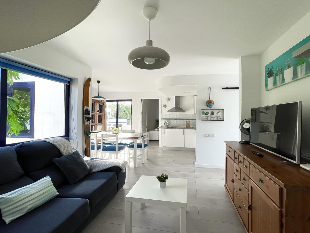 Appartement moderne Corralejo, piscine et plage à proximité - Photo 5