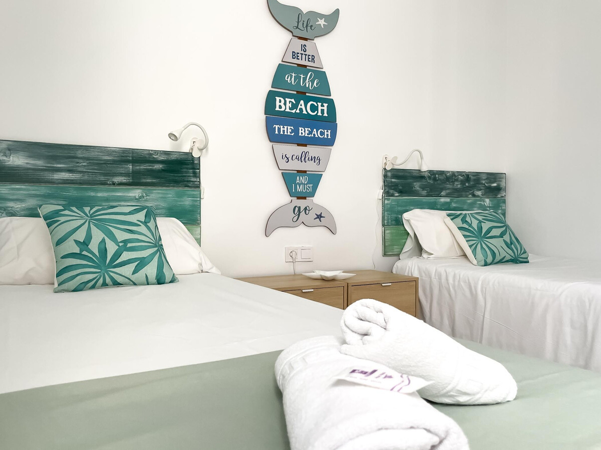Appartement moderne Corralejo, piscine et plage à proximité - Photo 25