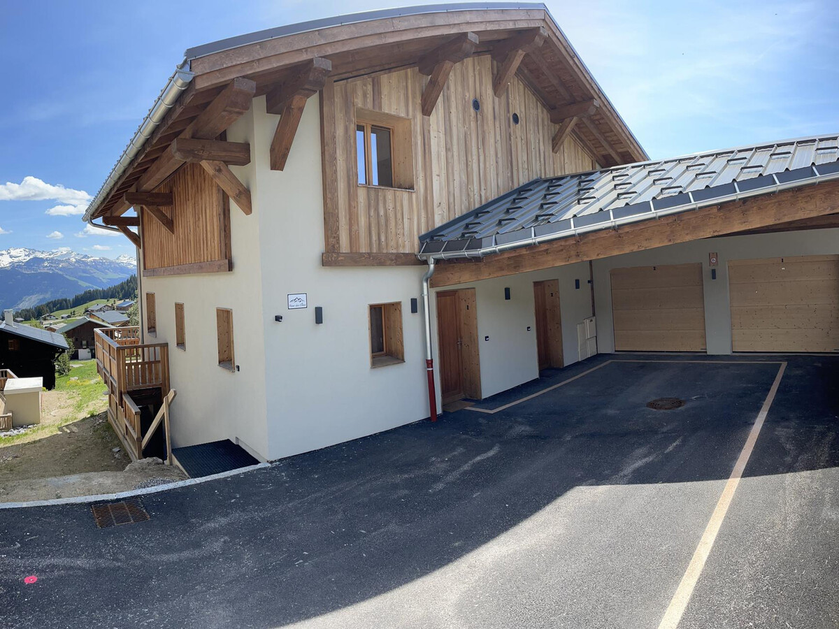 T4 Les Saisies : appartement neuf, garage et vue montagne - Photo 18