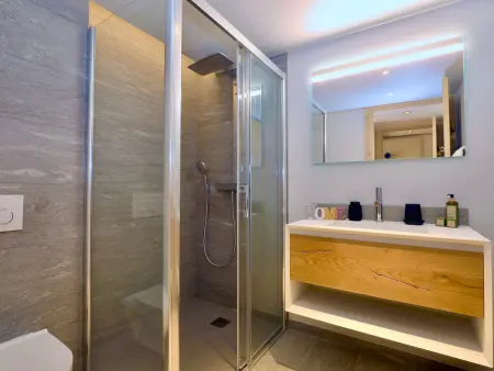 Chalet de luxe skis aux pieds avec SPA - Courchevel - Photo 7