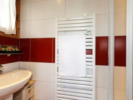 Duplex charmant avec cheminée et wifi à Courchevel : photo 4
