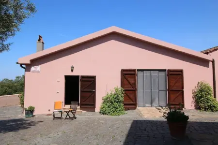 Gîte Mirto à la campagne, piscine et plage à 3 km