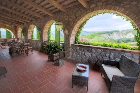 Villa La Palazzeta, Villa spéciale avec piscine privée, belle vue, près du borgo Ficulle - Photo 4