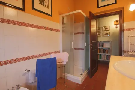 Villa La Palazzeta, Villa spéciale avec piscine privée, belle vue, près du borgo Ficulle - Photo 21