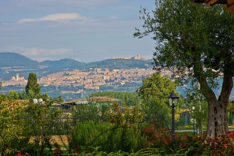 Villa Spello, 1 km Cannara Assisi, piscine et jardin - Photo 25