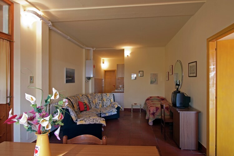 Maison Olivo : 2 chambres avec piscine à Paciano - Photo 4