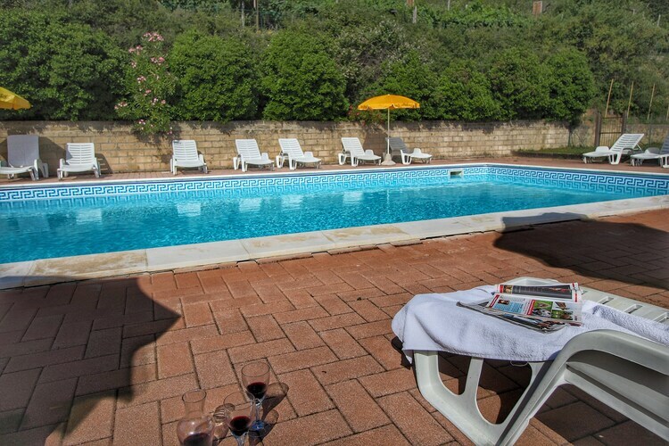 Ferme Club House à Paciano, au cœur du Monte Pausillo - Photo 8