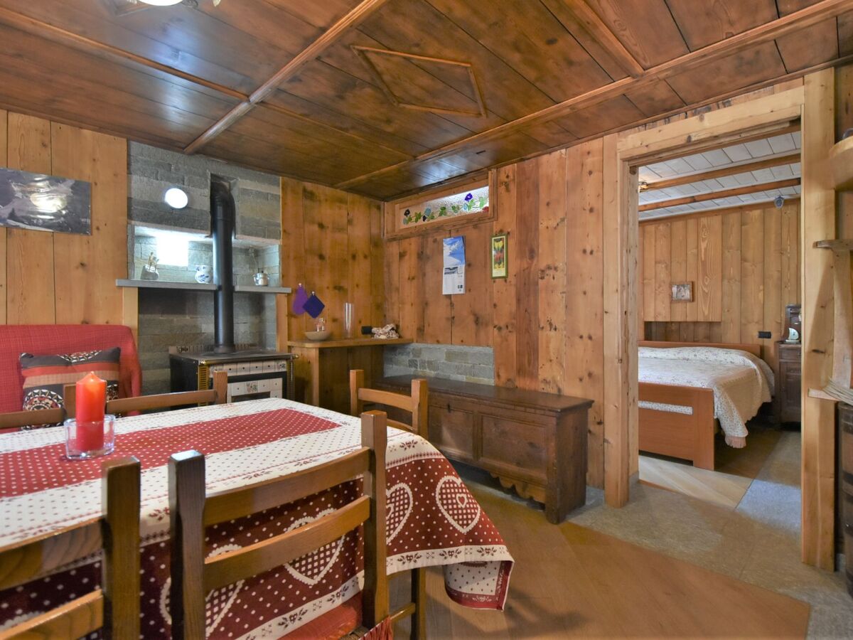 Appartement rustique Valle di Tartano, jardin et vue montagne - Photo 11