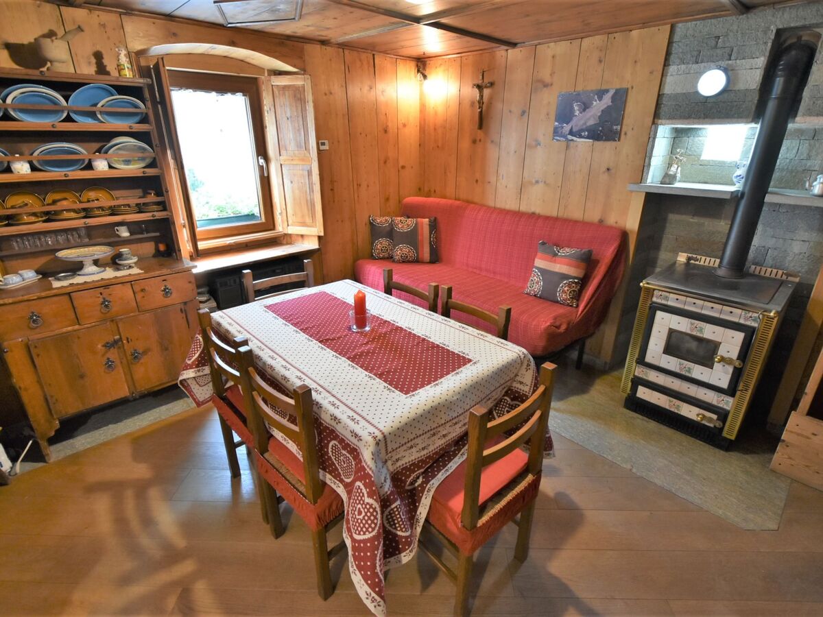 Appartement rustique Valle di Tartano, jardin et vue montagne - Photo 17